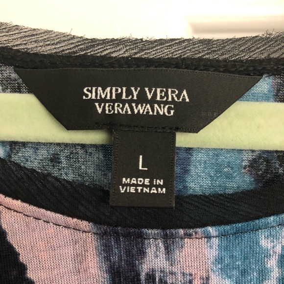 ✨SALE✨ NWOT Simply Vera by Vera Wang Top - Picture 3 of 3